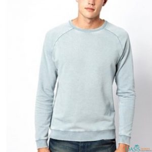 Powder blue round neck sweatshirt