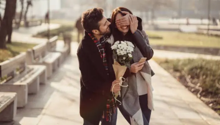 Tips to Wear Coats on Anniversary coats manufacturer