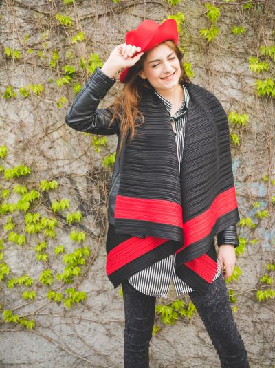 bulk cape jackets supplier